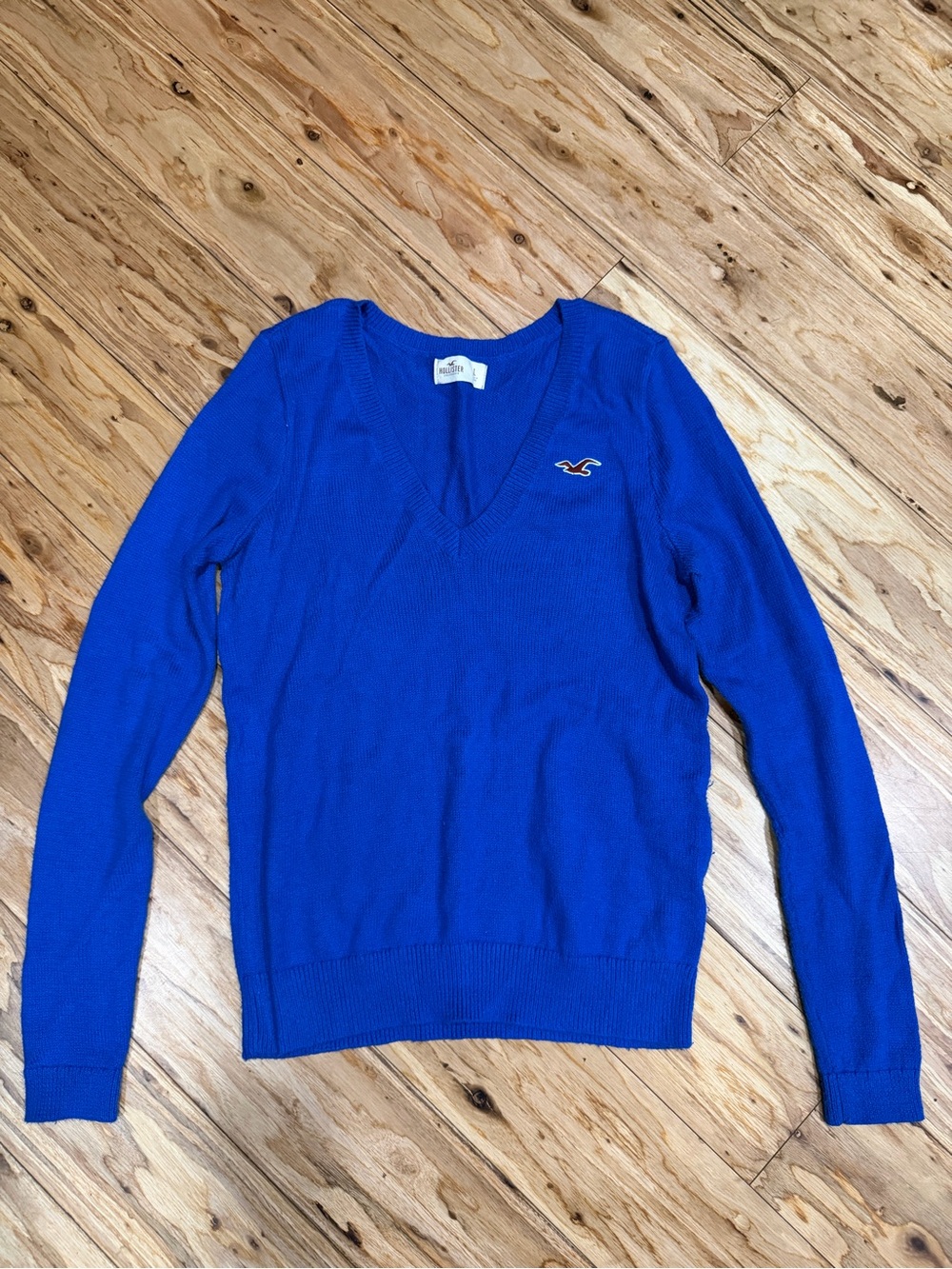 Hollister V-Neck Sweater in Bright Blue